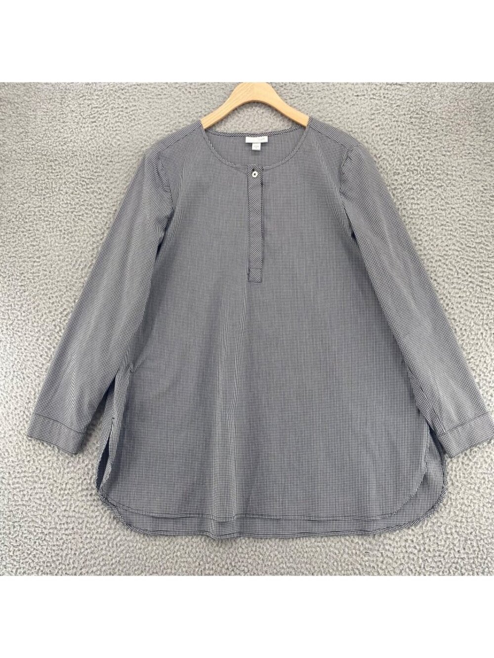 J Jill Top Womens Medium Gray Shepherd Check Long Sleeves Quarter Button Tunic